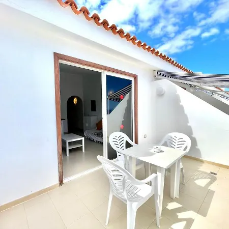 Modern Mp With Wifi, Pool, Beach In Tenerife South Apartment