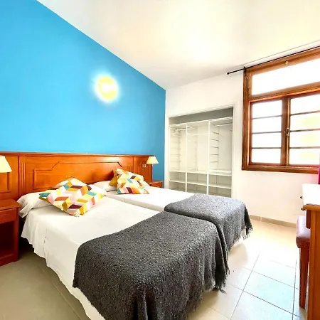 Modern Mp With Wifi, Pool, Beach In Tenerife South 阿德耶