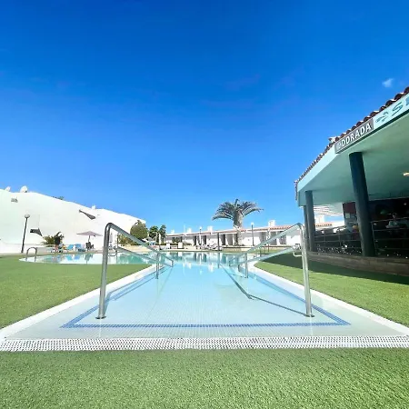 Modern Mp With Wifi, Pool, Beach In Tenerife South 公寓