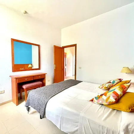 Modern Mp With Wifi, Pool, Beach In Tenerife South 阿德耶